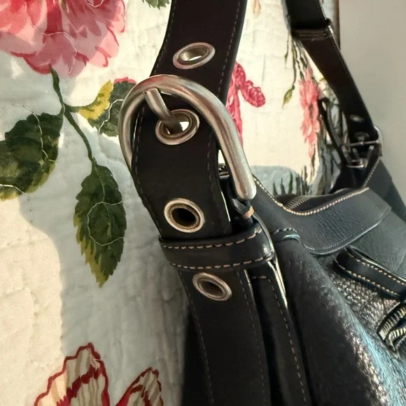 Coach Bleecker Felicia Pebble Black Leather Handbag F0882-F12323 EUC - Picture 8 of 12